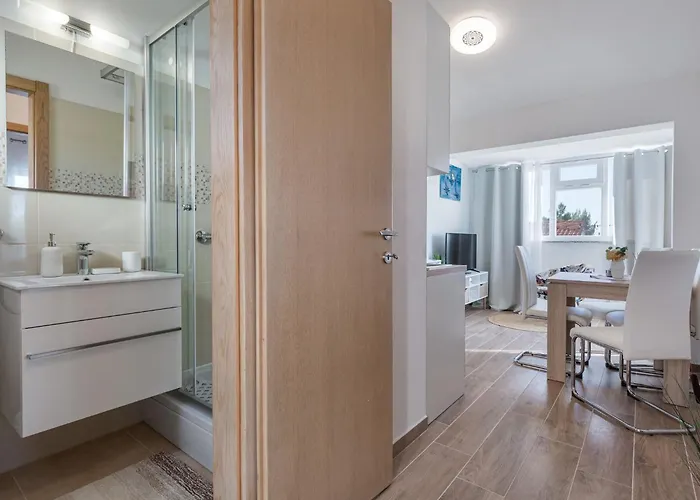 Tramonto-3 By Interhome Vir