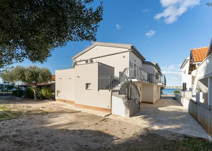 Tramonto-3 By Interhome Vir